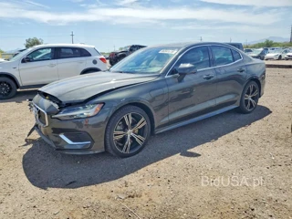 VOLVO S60 T8 RECHARGE INSCRIPTION