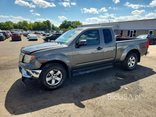 NISSAN FRONTIER SE V6