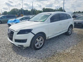 AUDI Q7 PREMIUM PLUS