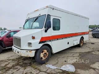 FRHT - FREIGHTLINER CHASSIS M LINE WALK-IN VAN