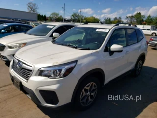 SUBARU FORESTER PREMIUM