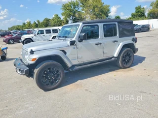 JEEP WRANGLER UNLIMITED SAHARA 4XE