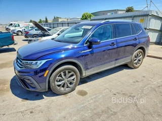VOLKSWAGEN TIGUAN SE
