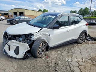 NISSAN KICKS SV
