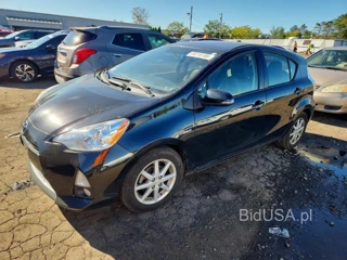 TOYOTA PRIUS C FOUR