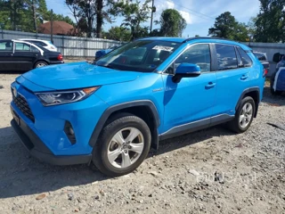 TOYOTA RAV4 XLE
