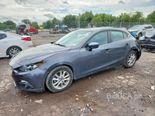 MAZDA 3 TOURING