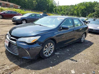 TOYOTA CAMRY HYBRID XLE