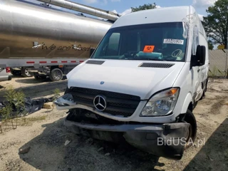 MERCEDES-BENZ SPRINTER 2500