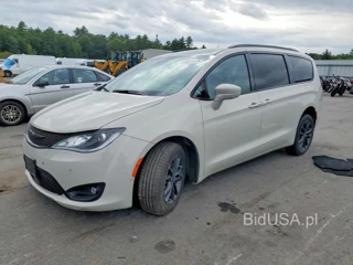 CHRYSLER PACIFICA TOURING L