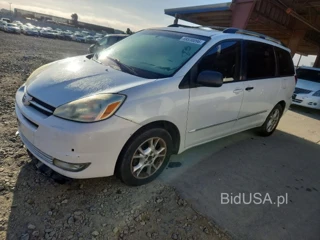 TOYOTA SIENNA XLE LIMITED 7 PASSENGER