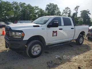 RAM 2500 TRADESMAN