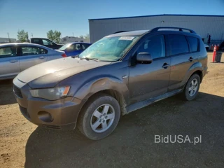 MITSUBISHI OUTLANDER ES