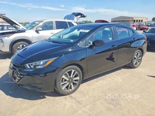NISSAN VERSA SV