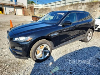 JAGUAR F-PACE PREMIUM