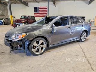 TOYOTA CAMRY SE V6