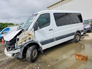 MERCEDES-BENZ SPRINTER 2500