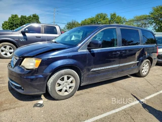 CHRYSLER TOWN & COUNTRY TOURING