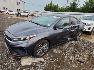 KIA FORTE GT LINE