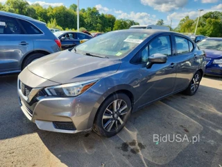 NISSAN VERSA SV