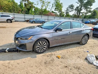 NISSAN ALTIMA SV
