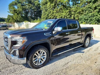 GMC SIERRA C1500 SLT