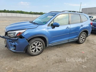 SUBARU FORESTER PREMIUM