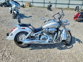 HONDA VTX1300 R