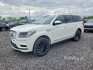 LINCOLN NAVIGATOR RESERVE