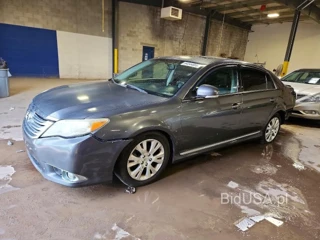 TOYOTA AVALON BASE