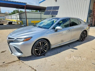 TOYOTA CAMRY XSE