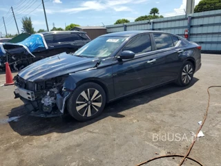 NISSAN ALTIMA SV