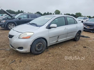 TOYOTA YARIS BASE