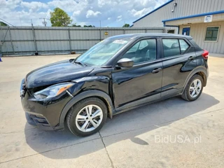 NISSAN KICKS S