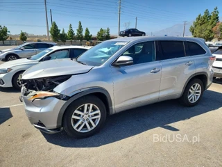 TOYOTA HIGHLANDER LE