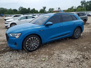 AUDI E-TRON PRESTIGE