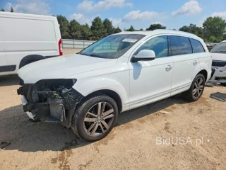 AUDI Q7 PREMIUM PLUS