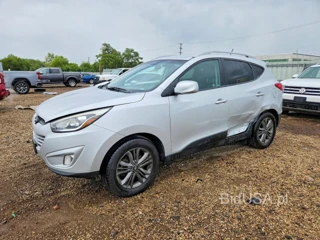 HYUNDAI TUCSON SE