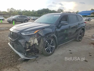 TOYOTA HIGHLANDER XSE