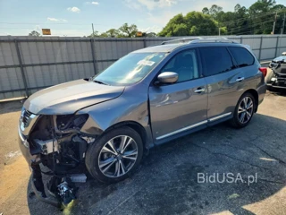 NISSAN PATHFINDER PLATINUM