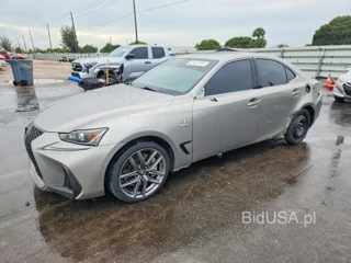 LEXUS IS 300