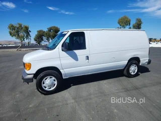 FORD ECONOLINE E250 VAN
