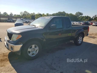 NISSAN FRONTIER SE