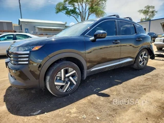 NISSAN KICKS SV