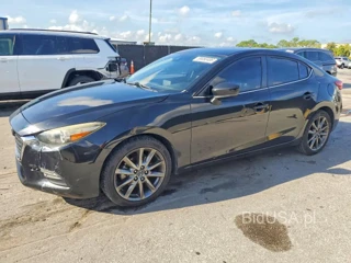 MAZDA 3 TOURING