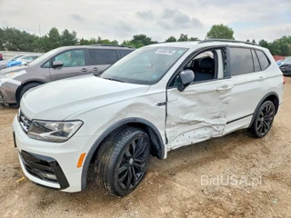 VOLKSWAGEN TIGUAN SE