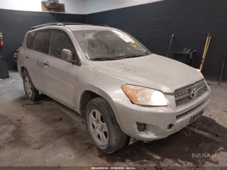 TOYOTA TOYOTA RAV4