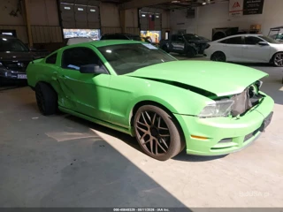 FORD FORD MUSTANG V6