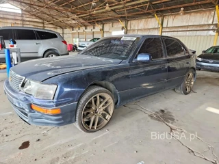 LEXUS LS 400
