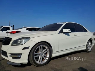 MERCEDES-BENZ C 250